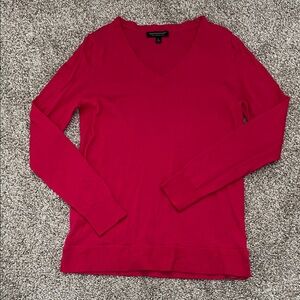 Banana Republic Fuchsia V-Neck Pullover
